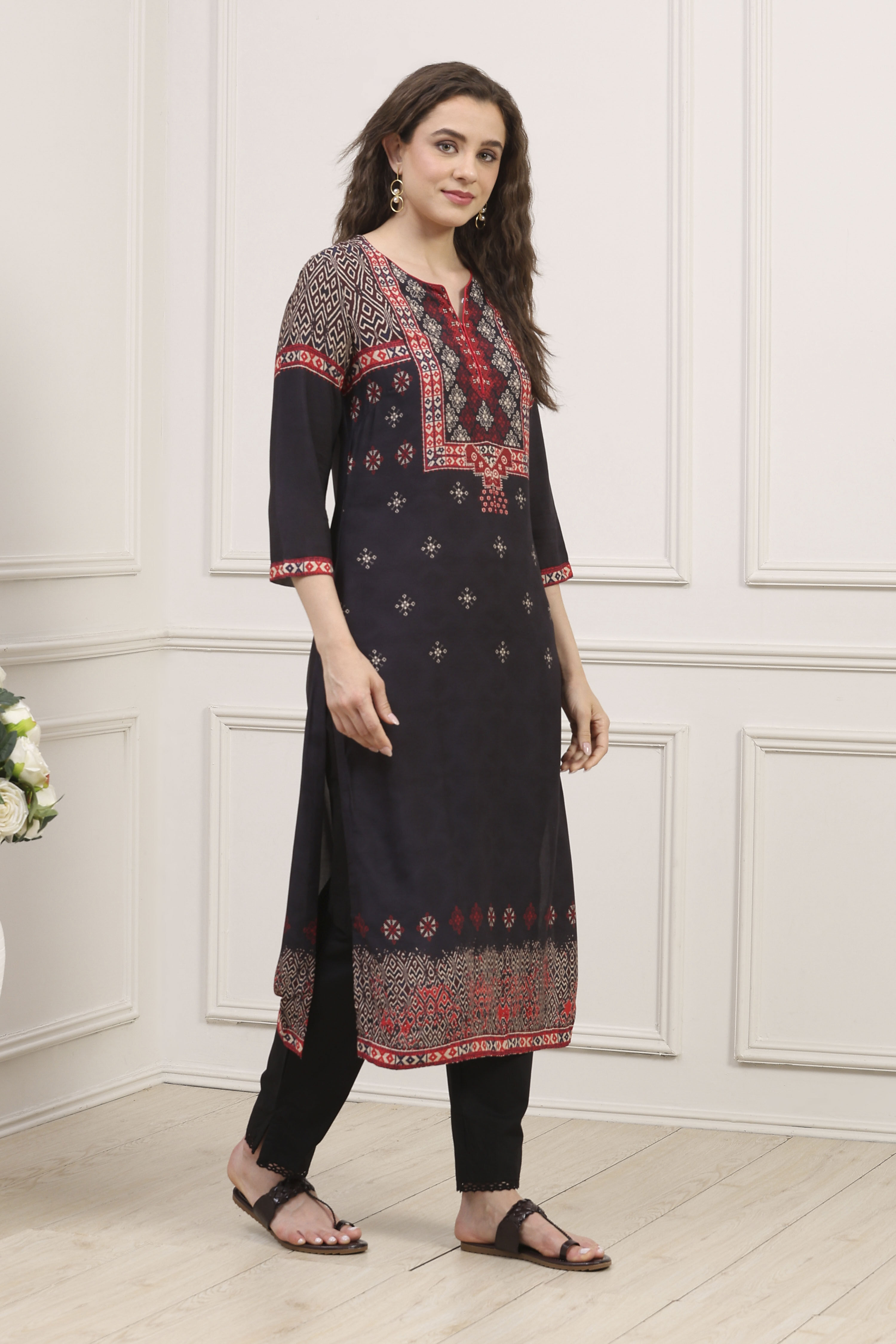 Black Rayon Straight Printed Kurta image number 4
