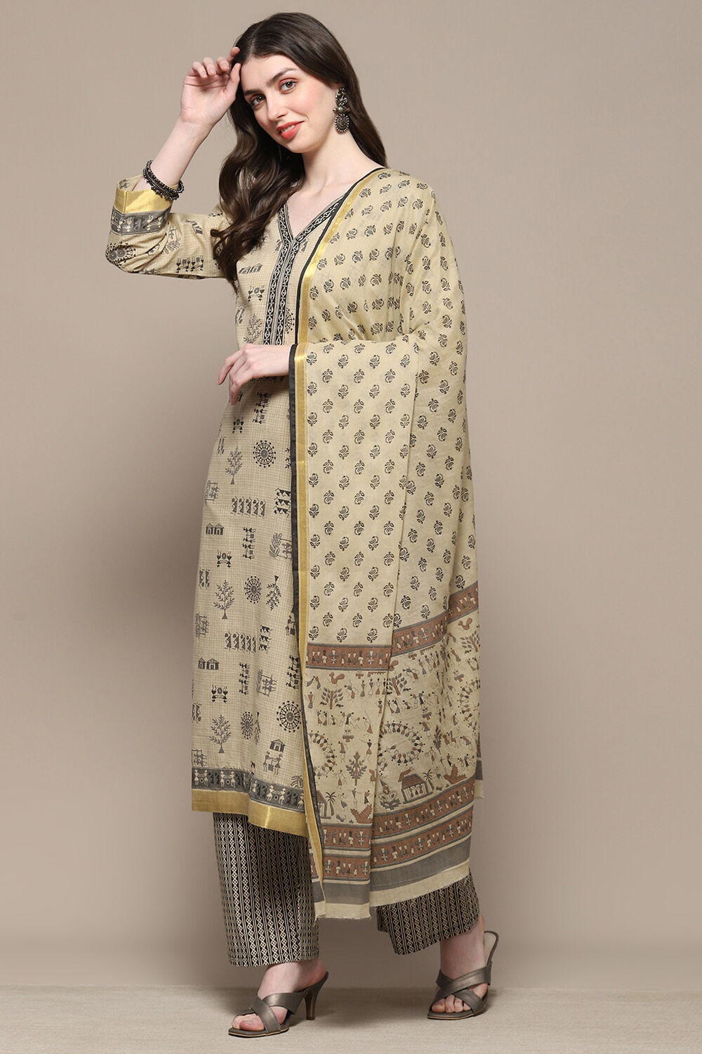 Grey Cotton African Screen Printed Unstitched Suit Set image number 5