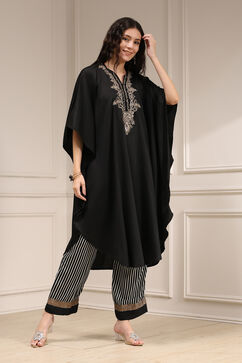 Black Modal Solid Kaftan Fusion Kurta Set image number 2