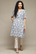 Coral Red Rayon Straight Printed Kurta image number 5