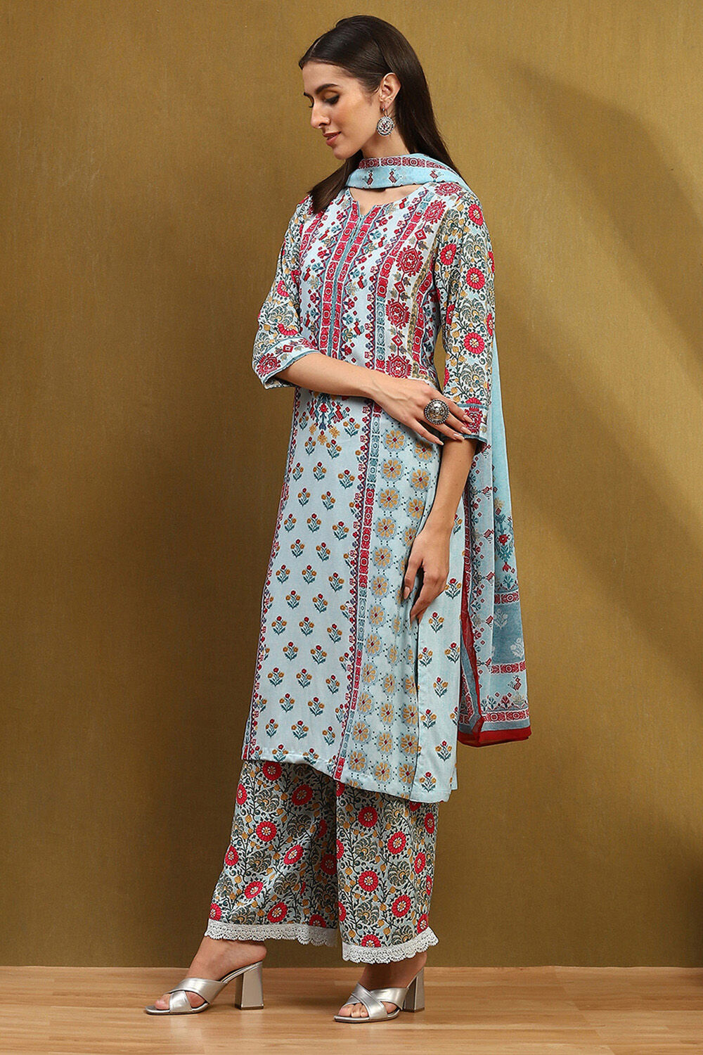 Turquoise Floral Printed Straight Suit Set image number 4