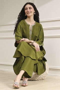 Olive Green Dyed Straight Kurta Set image number 8