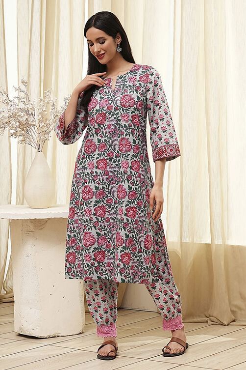 Blue and Pink Cotton Printed Straight Kurta Set image number 6