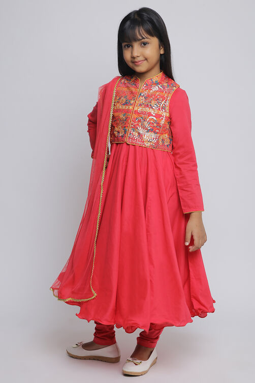 Red Cotton Anarkali Kurta Churidar Suit Set image number 4