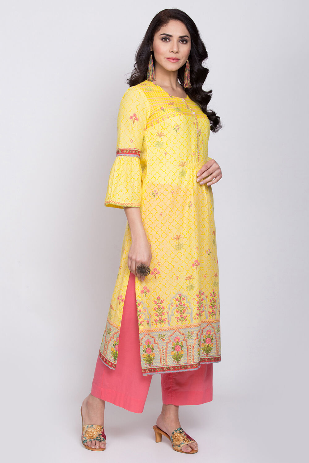 Yellow Straight Kurta image number 3