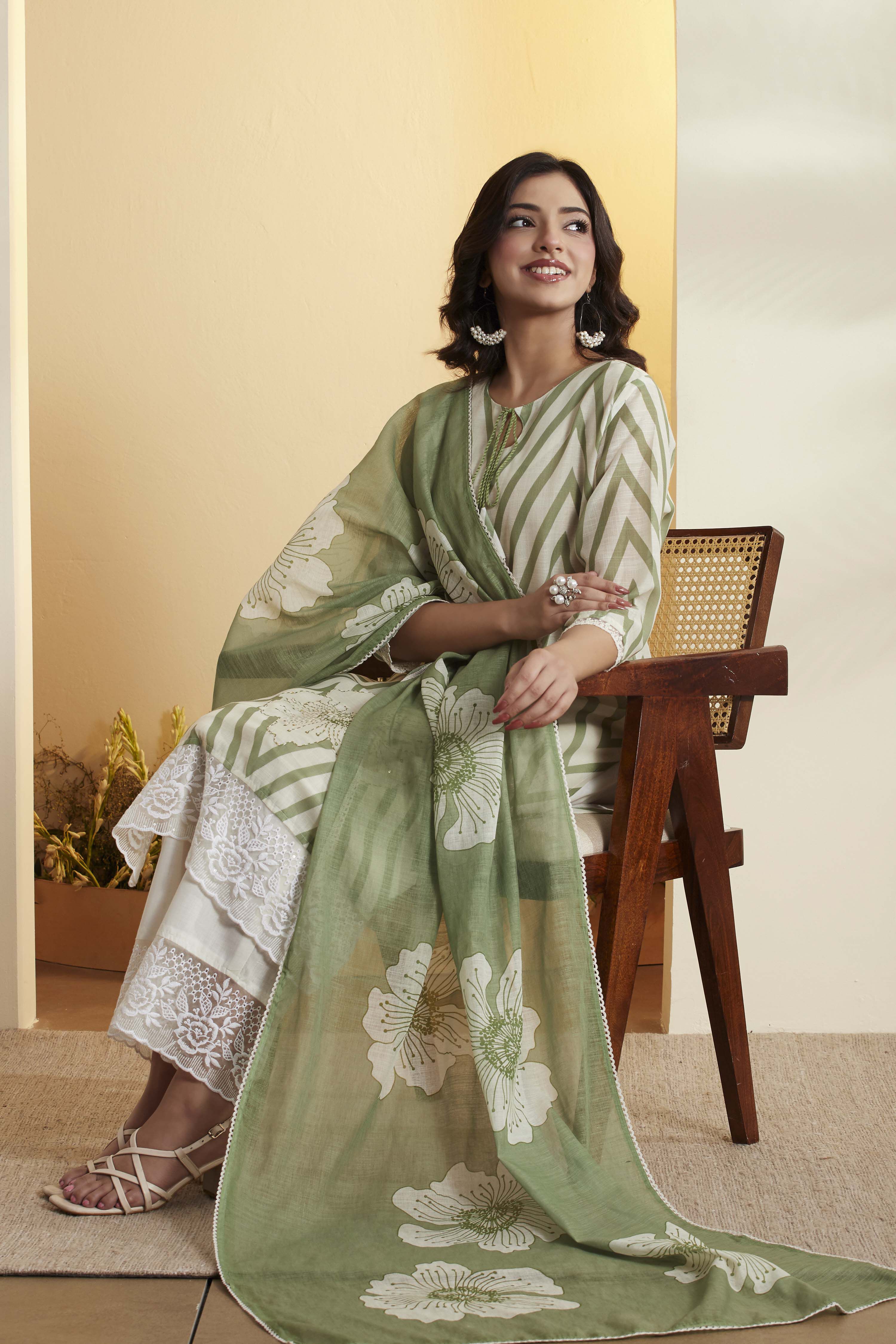 Sea Green Printed Poly Linen Floral Kurta Set image number 0