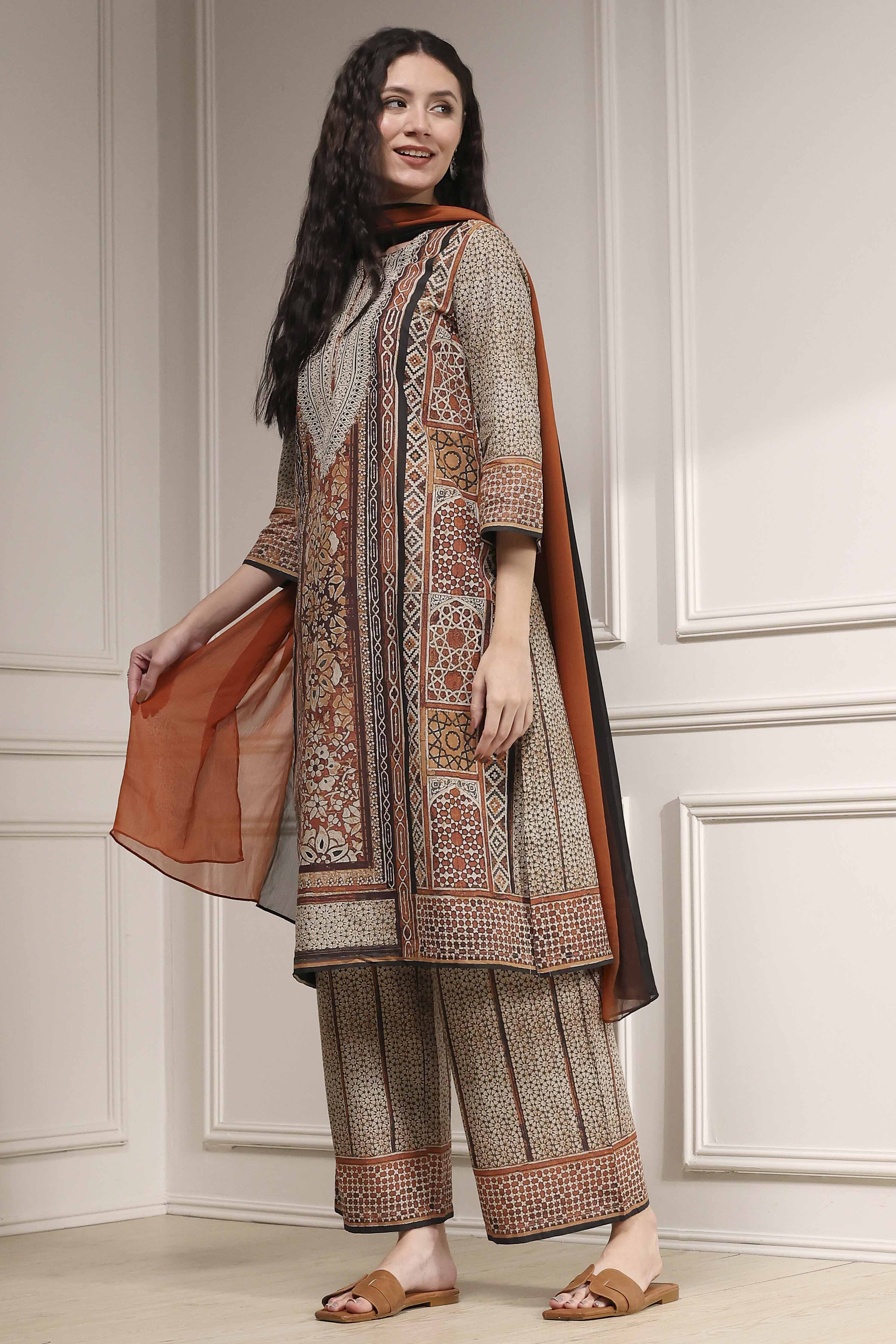 Brown Cotton Printed Straight Suit Set image number 3