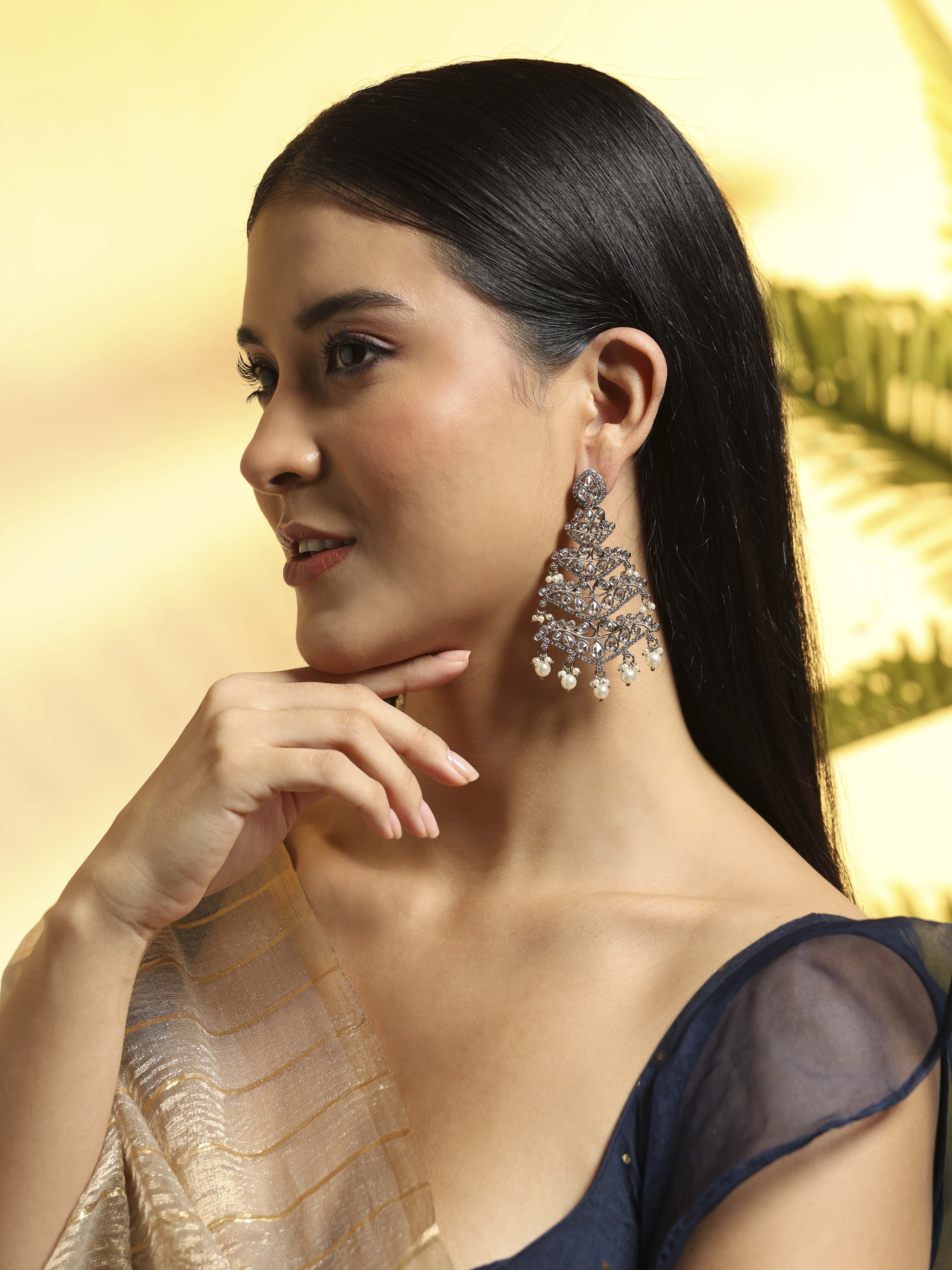 White Brass Drop & Danglers image number 1