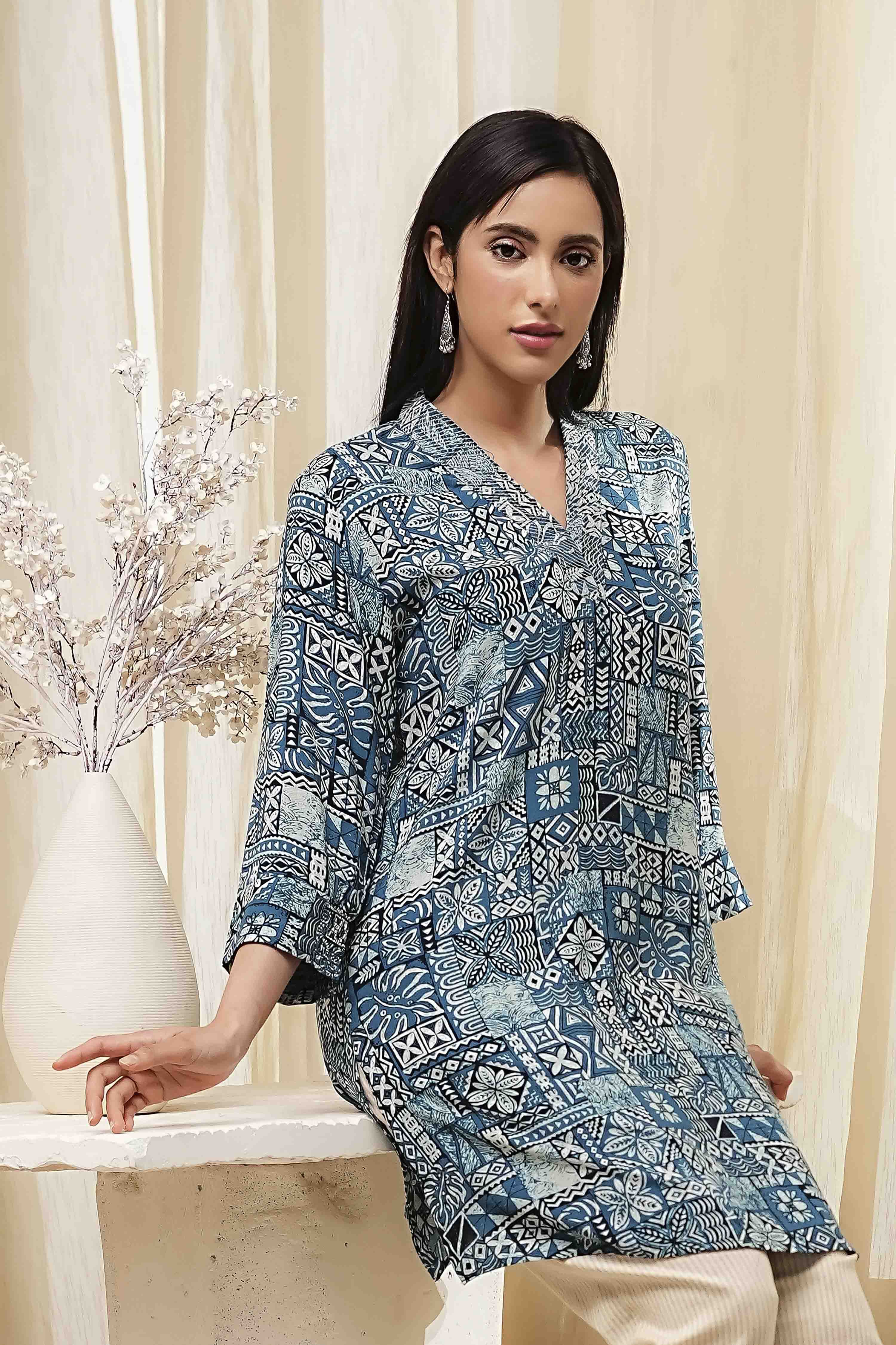 Teal Printed Straight Short Kurta image number 6