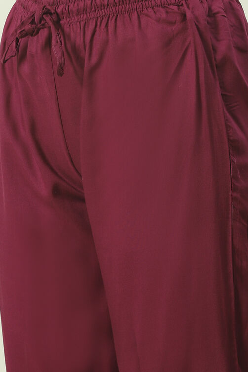 Plum Printed Rayon Straight Kurta Regular Pants Suit Set image number 2