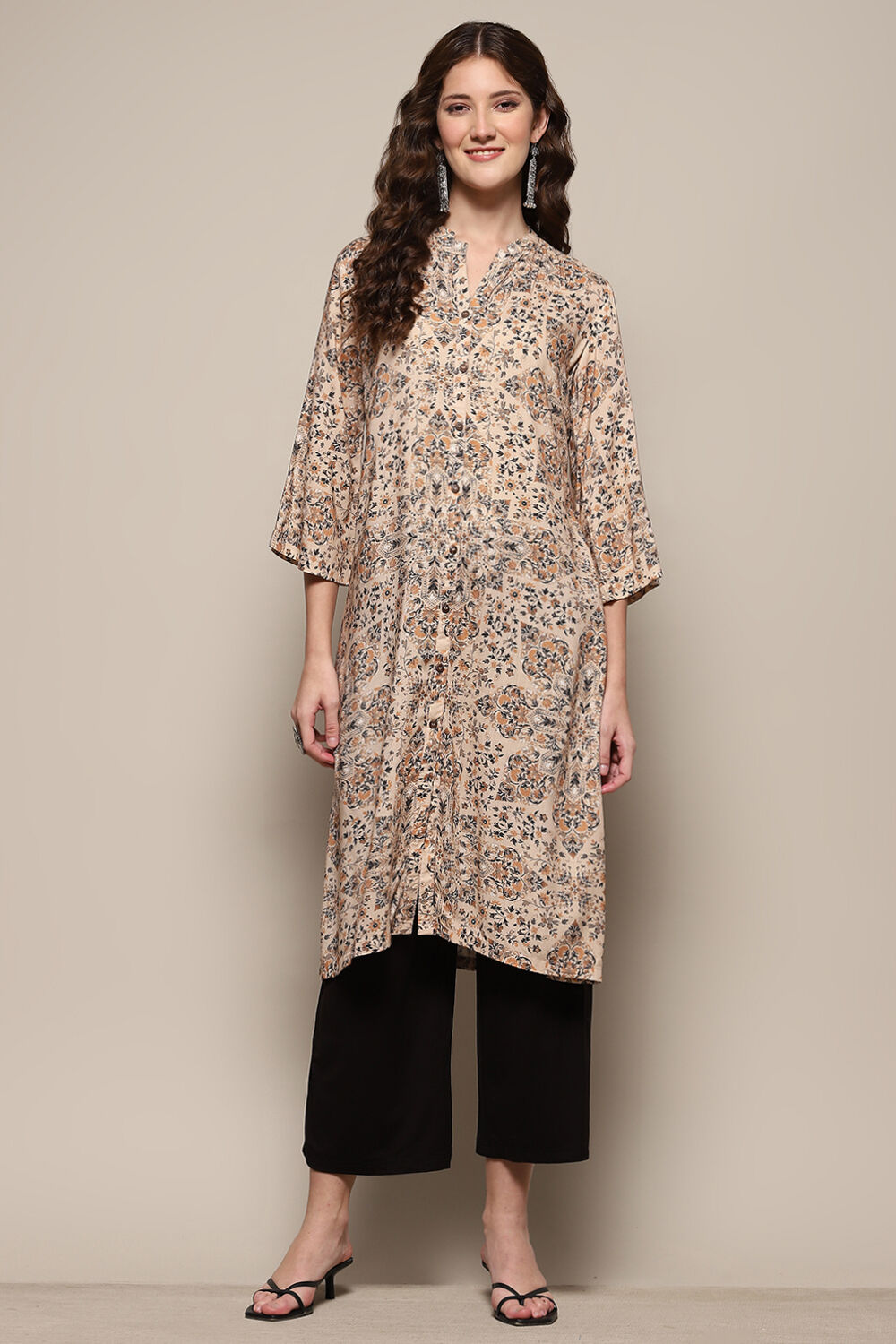Beige & Black Rayon Printed Straight Kurta image number 5