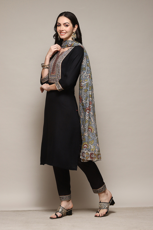 Charcoal LIVA Straight Kurta Slim Pant Suit Set image number 5