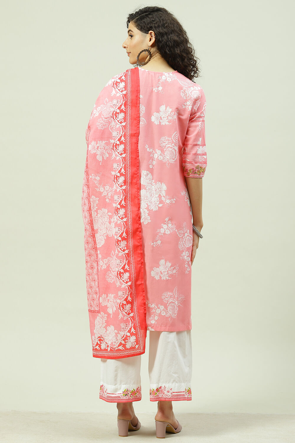 Pink Cotton Straight Kurta Palazzo Suit Set image number 7