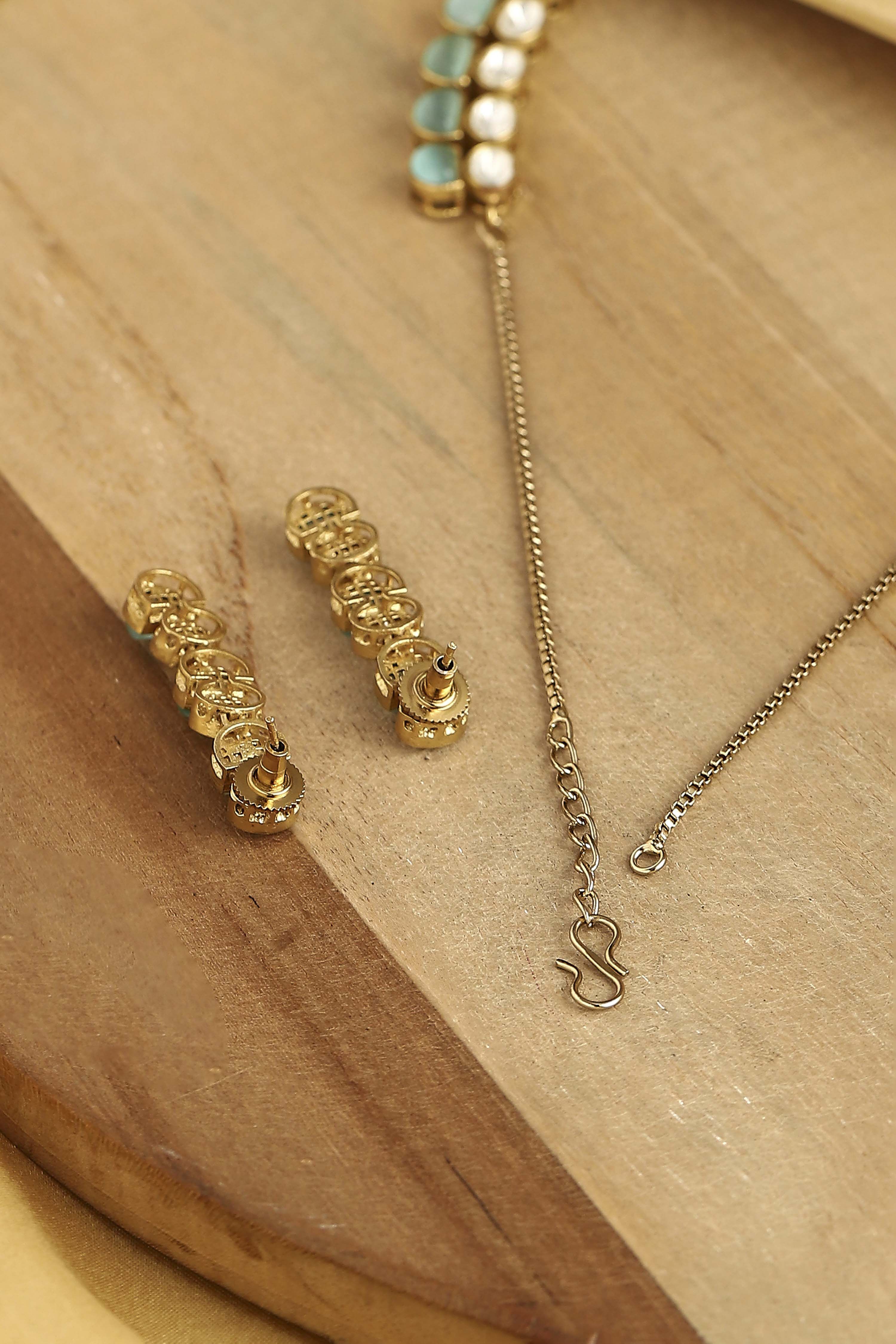 Mint Green Brass Kundan Set image number 2