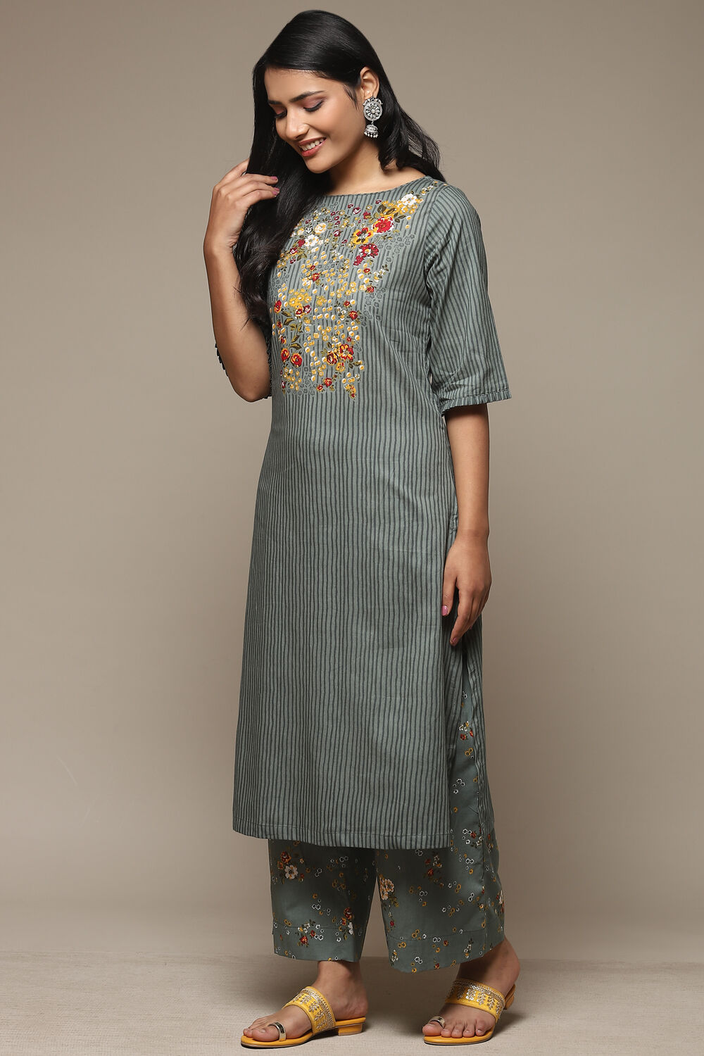 Yellow Cotton Straight Kurta Palazzo Suit Set image number 3