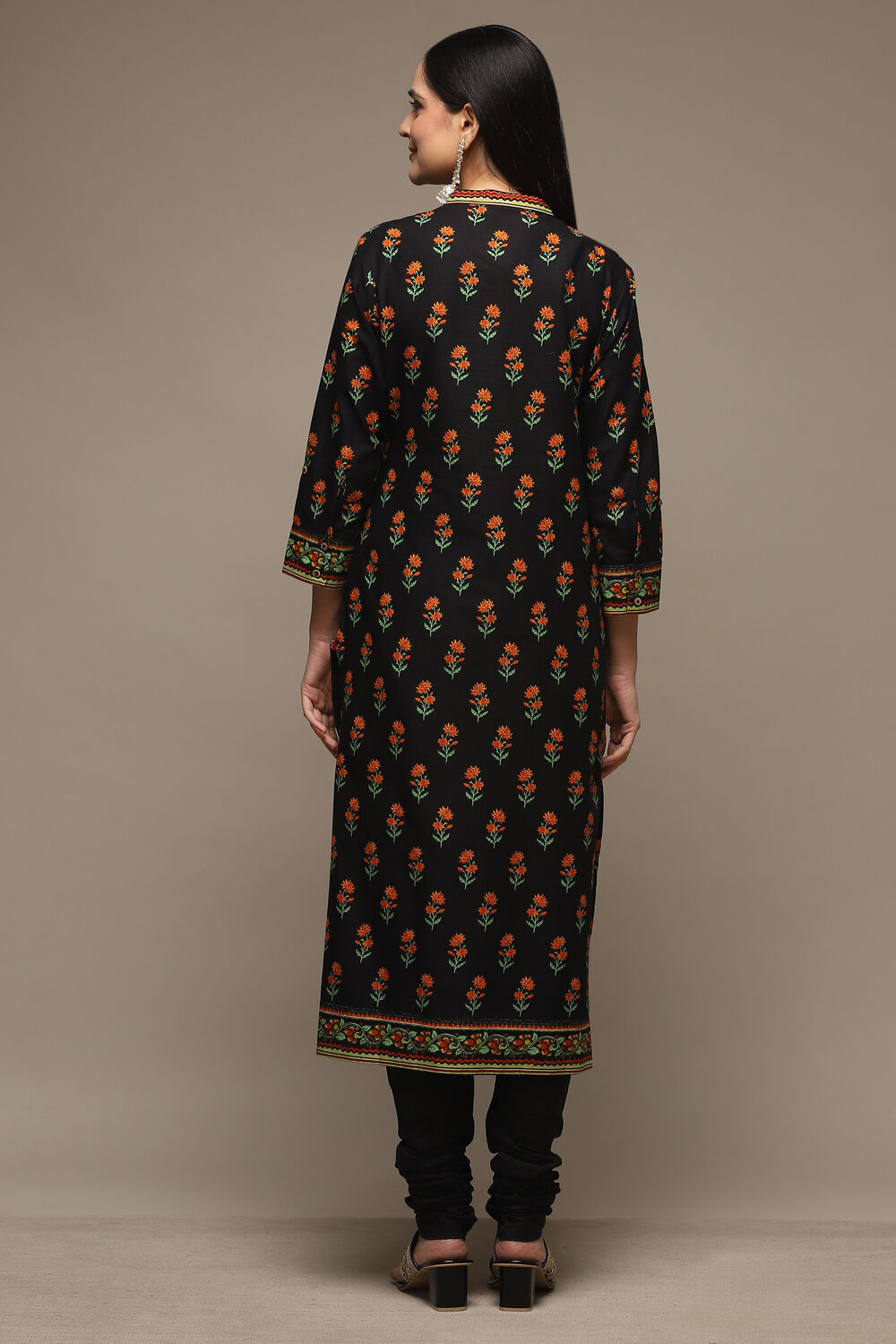 Black Cotton Straight Kurta Churidar Suit Set image number 4