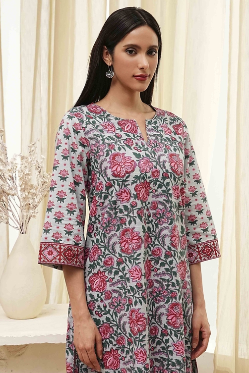 Blue and Pink Cotton Printed Straight Kurta Set image number 1