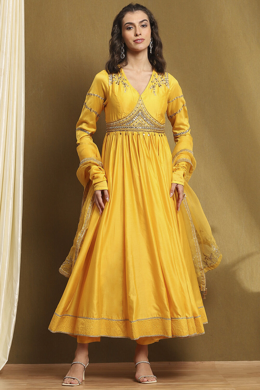 Yellow Silk Chanderi Embroidered Anarkali Suit Set image number 6