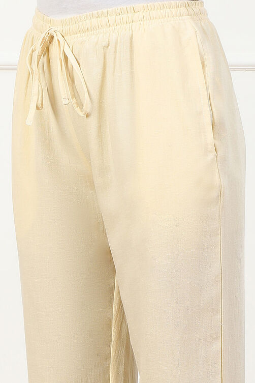 Rust Solid Mid-Rise Straight Palazzo Pants image number 1