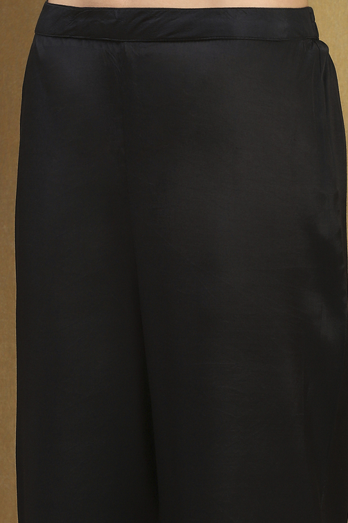 Black Viscose Blend Floral Yarn Dyed Straight Suit Set image number 2