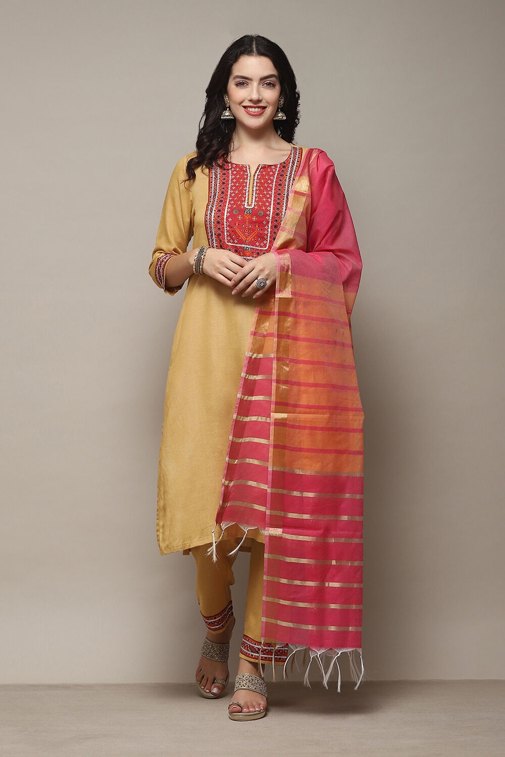 Beige Rayon flax Narrow Kurta Pant Suit Set image number 7