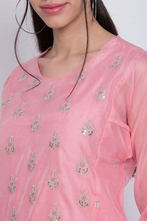 Yellow Poly Cotton A-Line Embroidered Kurta image number 1