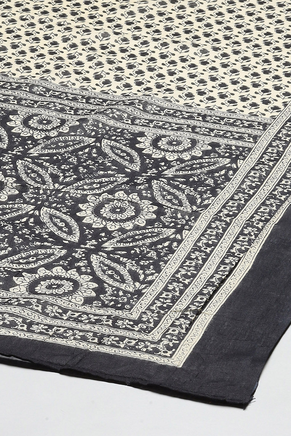 Blue Cotton Floral Screen Printed Unstitched Suit Set image number 4