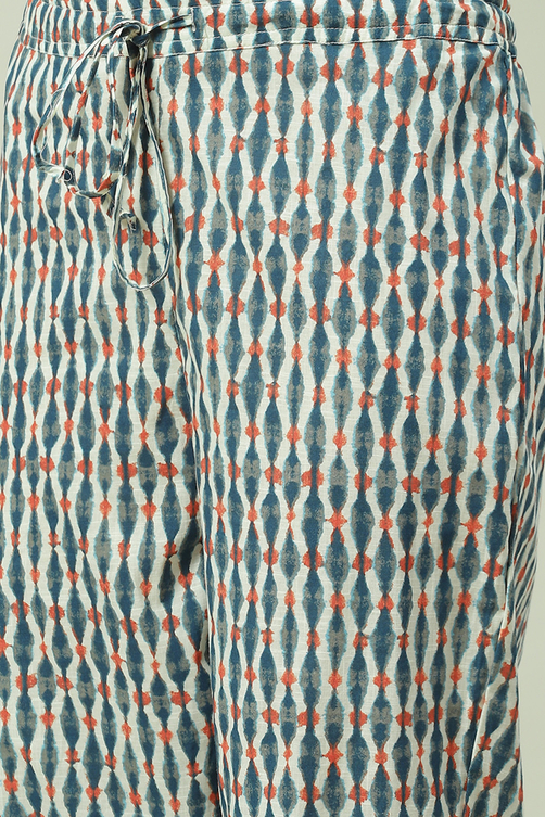 Blue Straight Kurta Regular Pants Suit Set image number 2