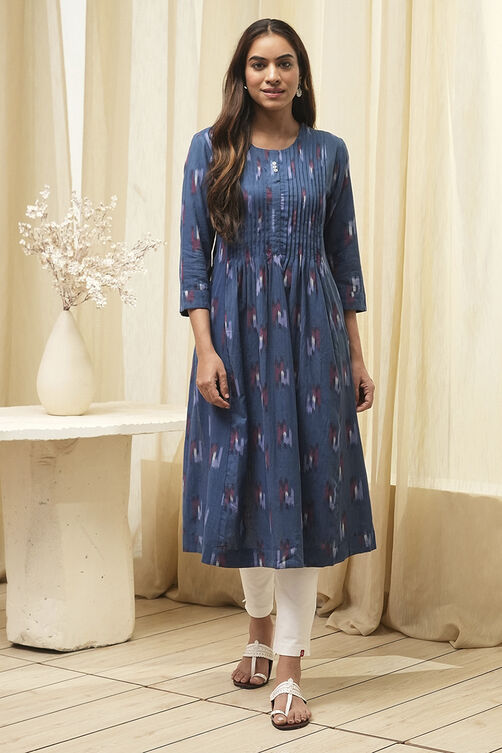 Navy Ikat Yarndyed Kurta image number 5