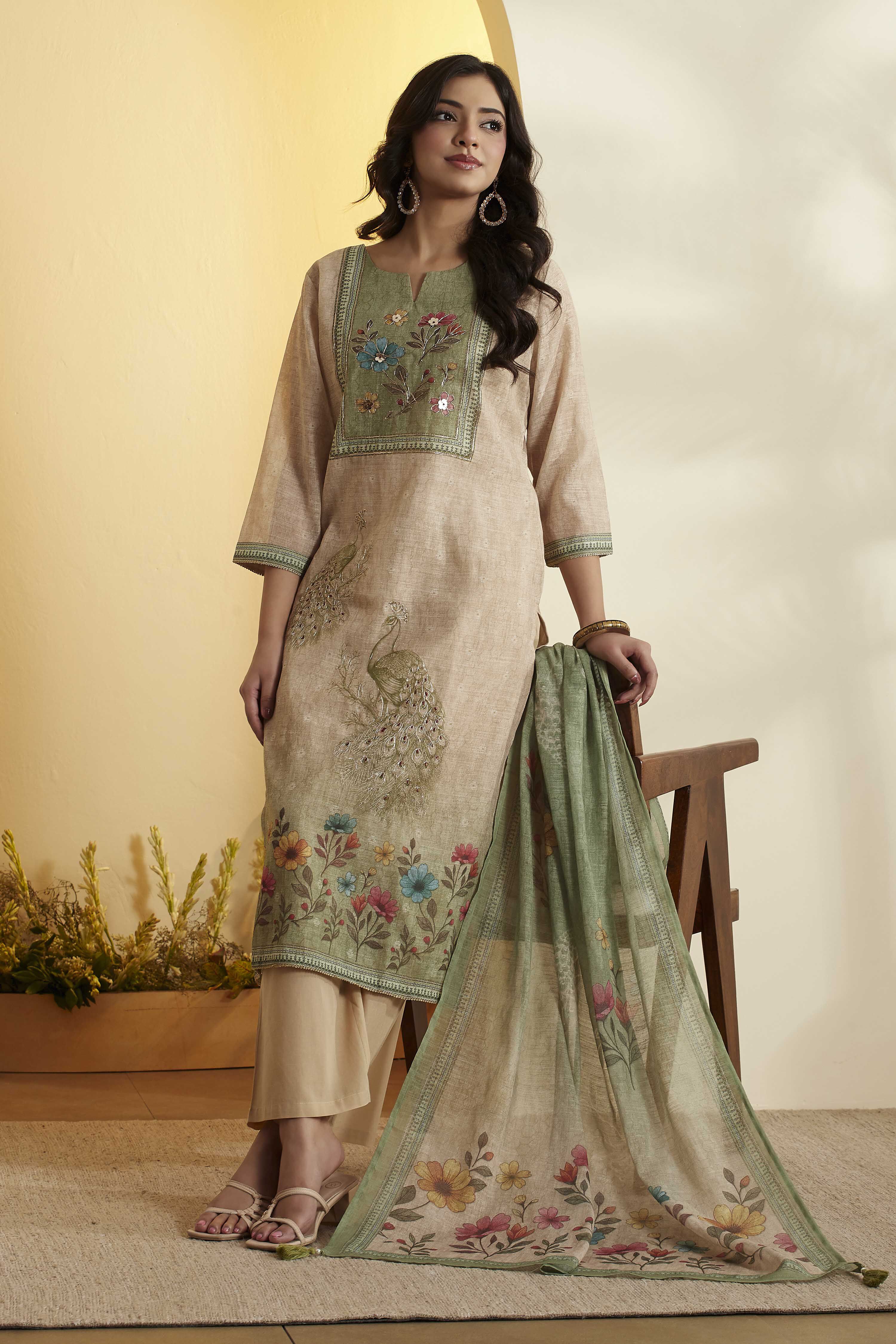 Green Poly Linen Straight Suit Set image number 0