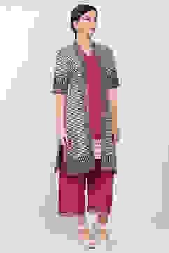 Maroon Cotton Fusion Wear Set image number 5