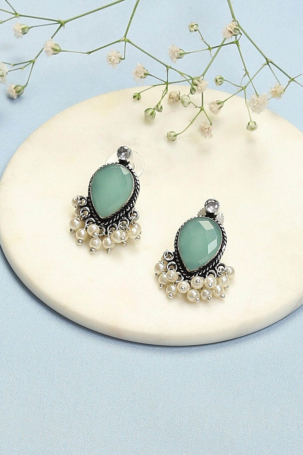 Mint Brass Earrings image number 0