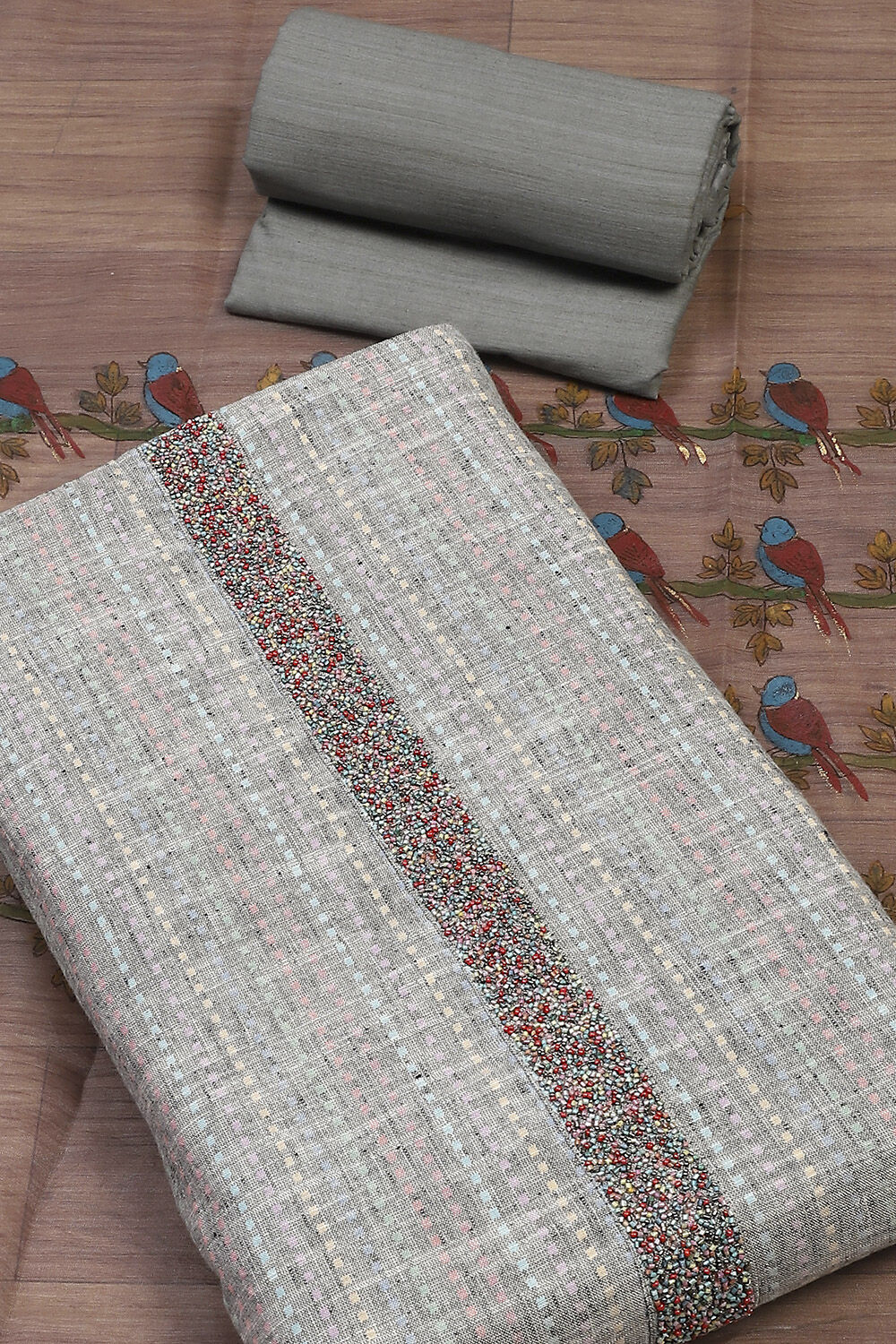 Gray Cotton Unstitched Suit Set image number 3