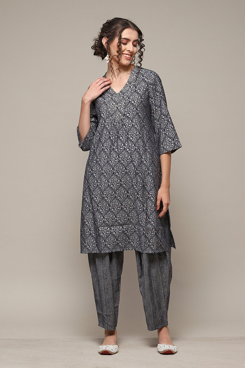 Navy Poly Viscose Straight Printed 2 Piece Set image number 6