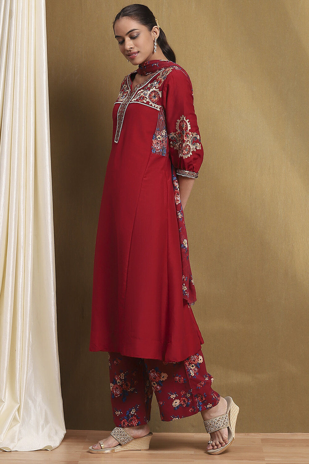 Red Silk Embroidered A-Line Suit Set image number 3
