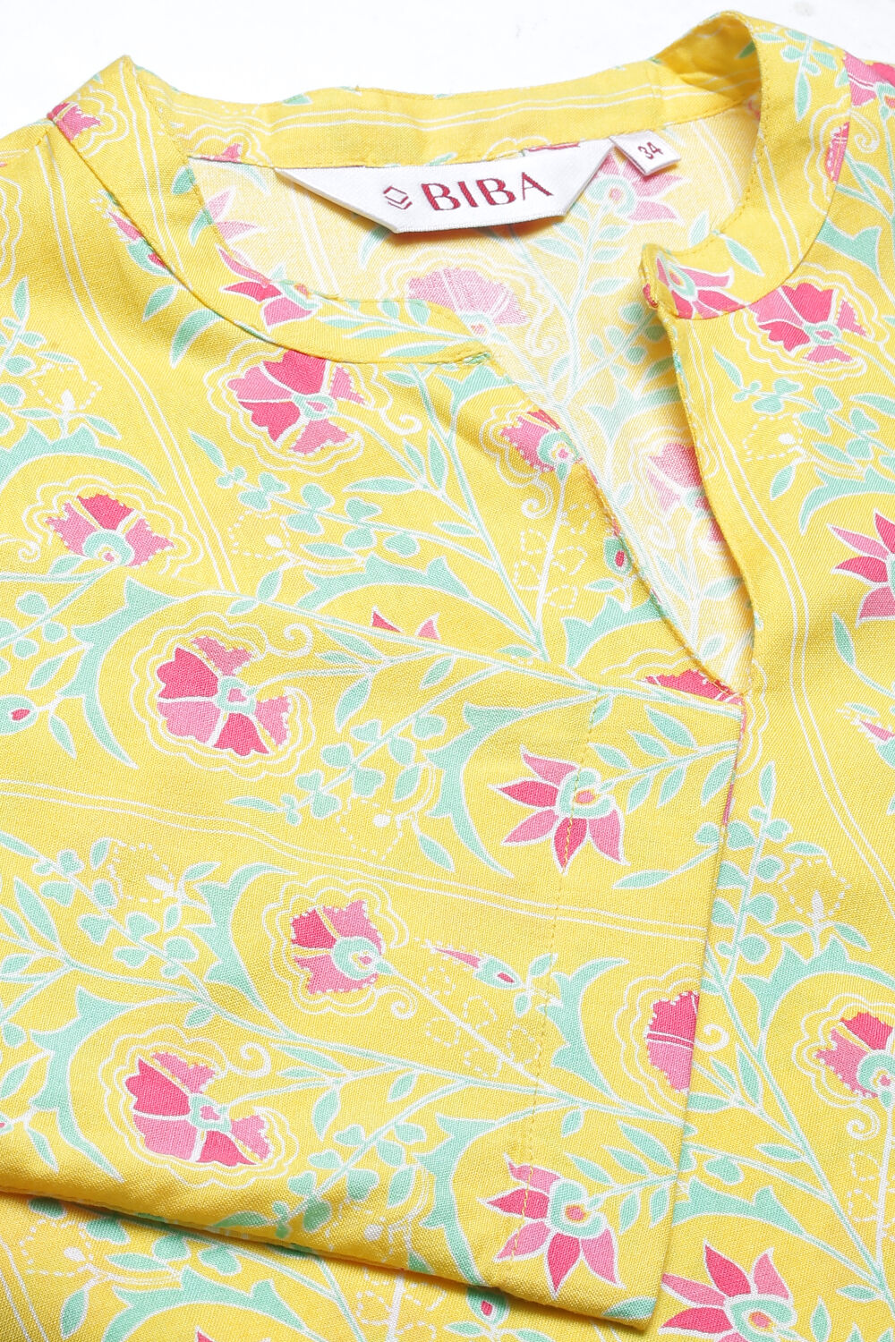 Cream Rayon Straight Kurta Pants Set image number 1