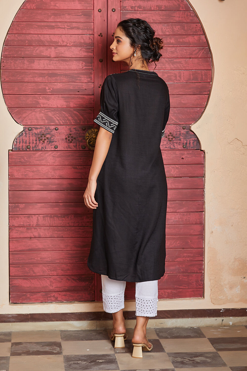 Black Printed Straight Kurta image number 3