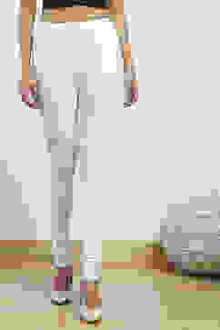 White Cotton Blend Solid Churidar image number 4