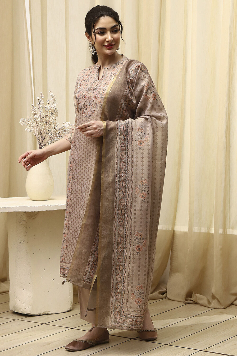 Lavender Chanderi Printed Unstitched Suit Set image number 4