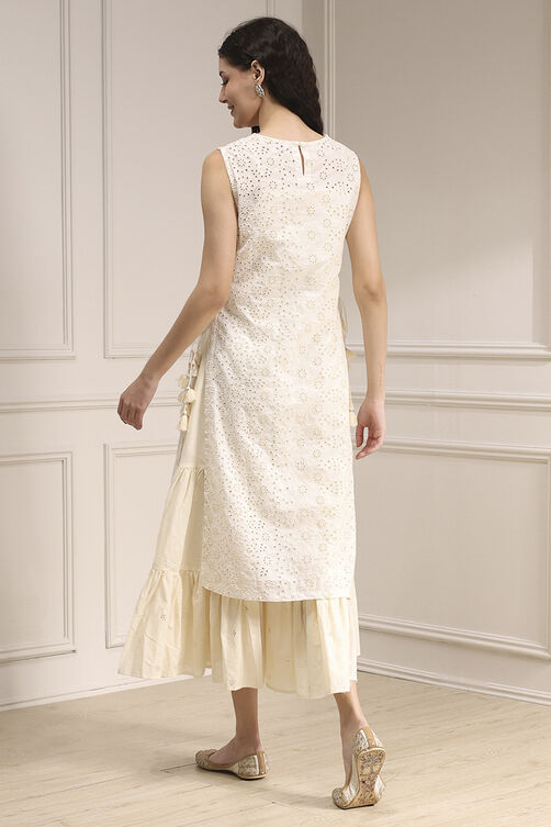 Off White Cotton Layered Suit Set image number 3