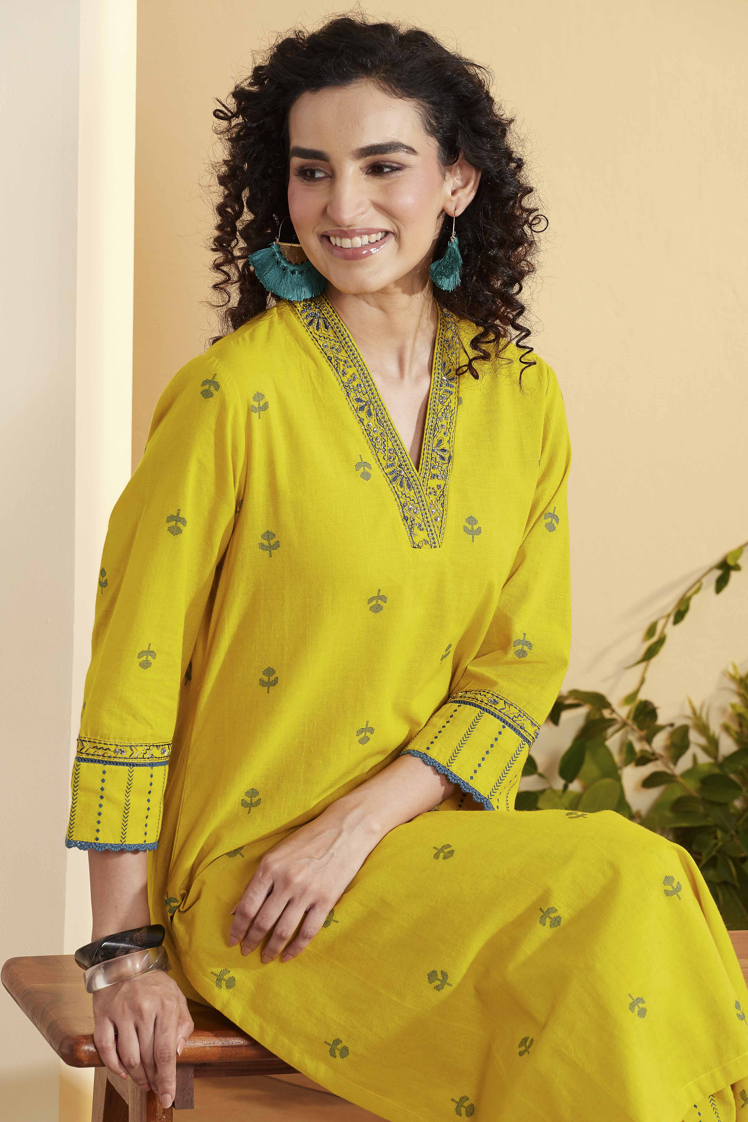 Lime Yellow Cotton Yarndyed Straight Kurta Set image number 1