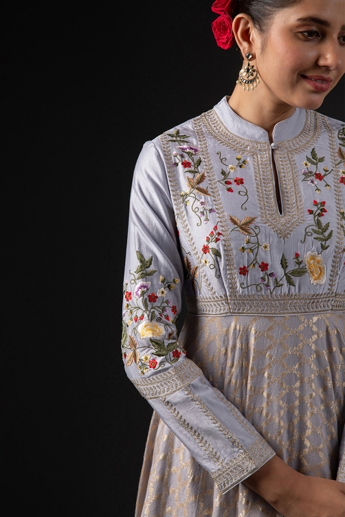 Rohit Bal Off White Cotton Silk Anarkali Embroidered Suit Set image number 9