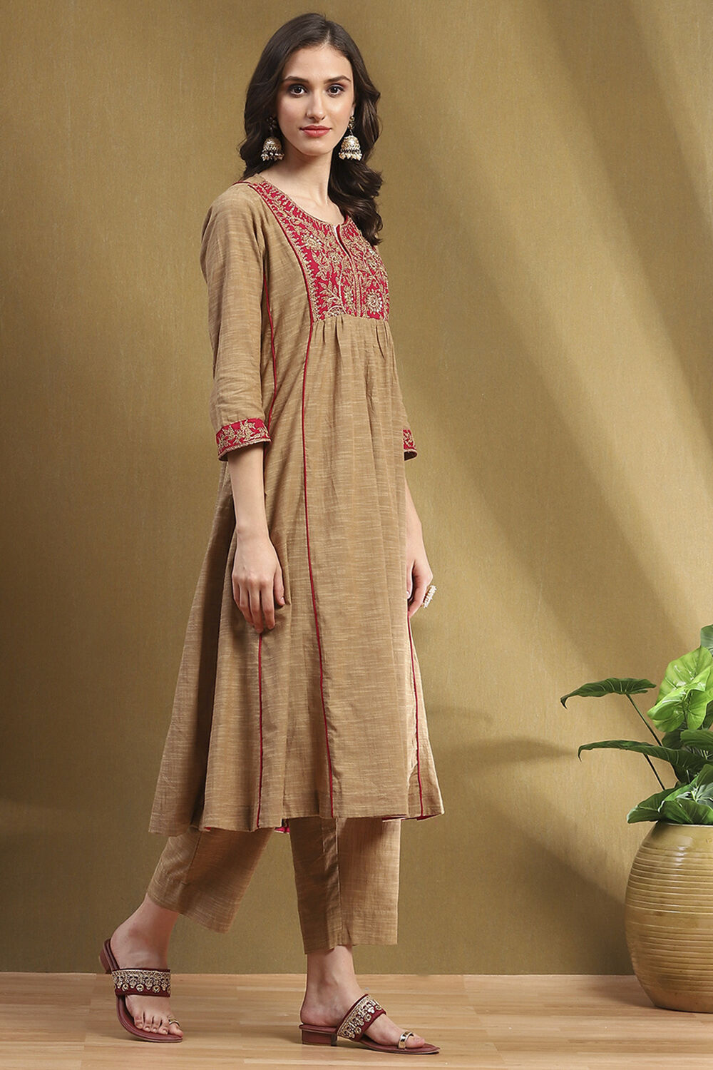 Khaki Cotton Embroidered Gathered Kurta Set image number 5