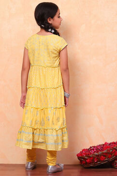 Yellow Cotton Printed Tiered Festive Flared Suit Set image number 5