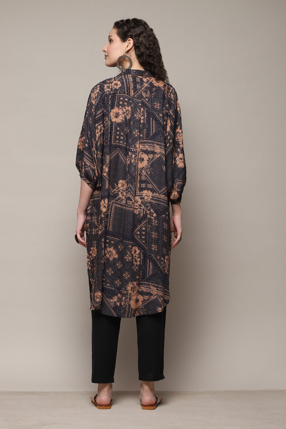 Black Rayon Slub Printed Jacket image number 4