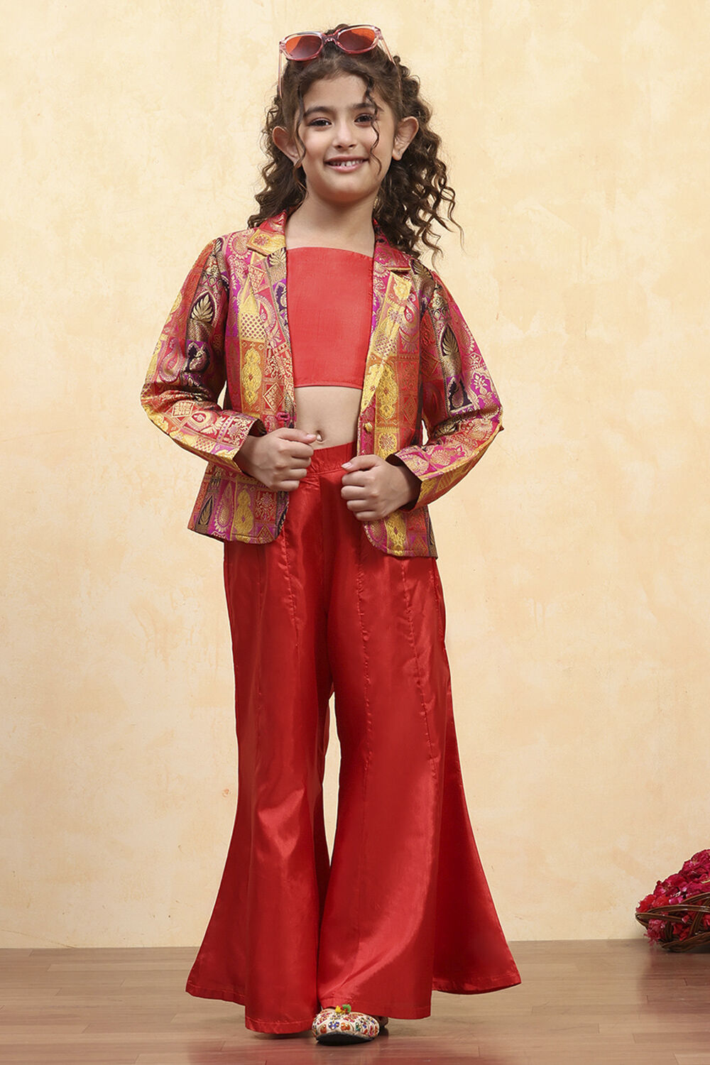 Pink Brocade Yarndyed Fitted 3 Piece Set image number 7