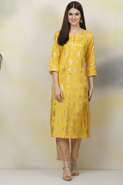Red Straight Viscose Kurta image number 5
