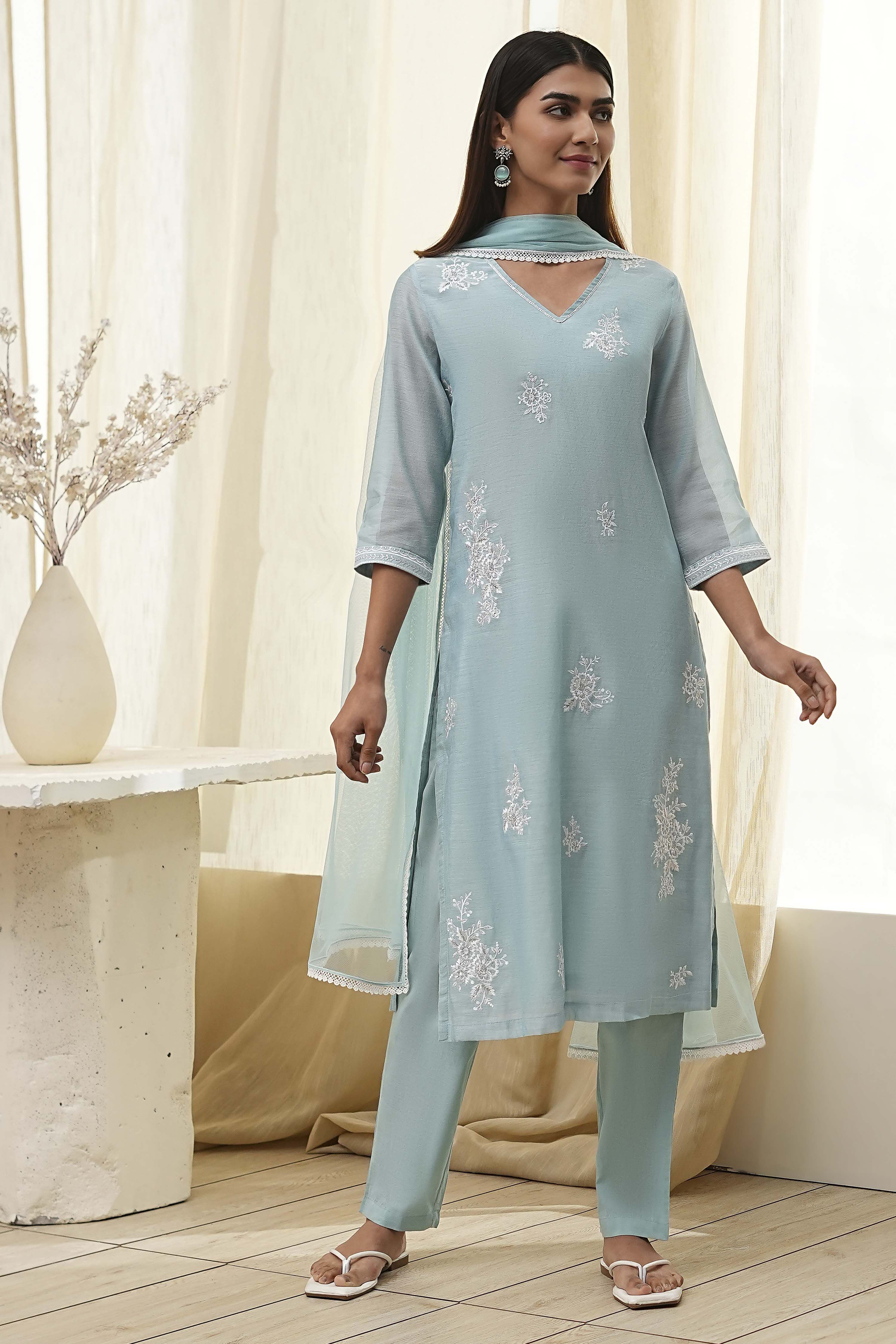 Aqua Embroidered Straight Suit Set image number 5