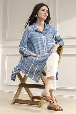 Blue Printed Asymmetric Short Kurta image number 0