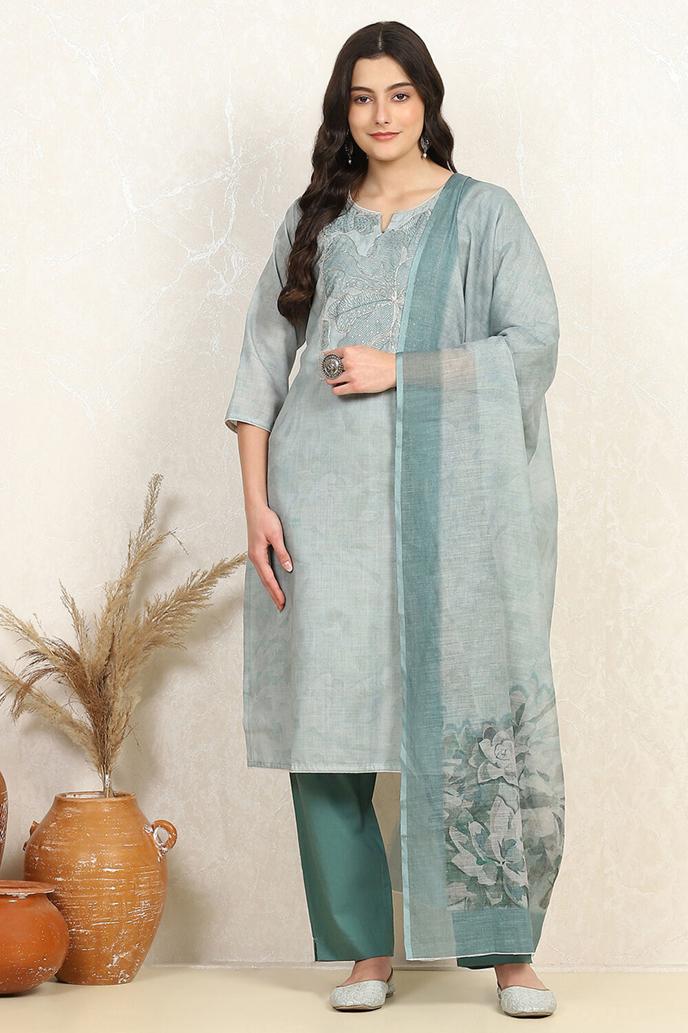 Pink Cotton Unstitched Suit Set image number 7